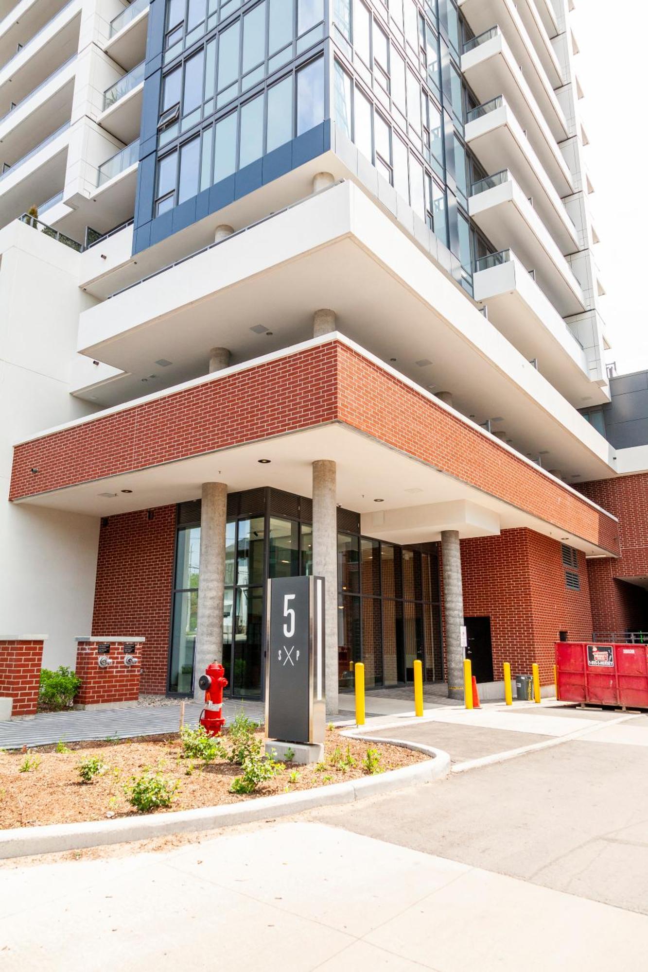The Laundry Rooms Station Park Kitchener Eksteriør bilde